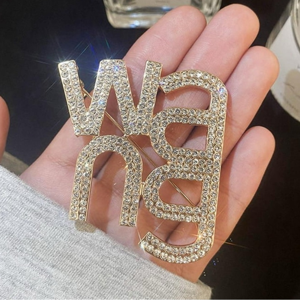 Elegant Crystal Embellished Brooch